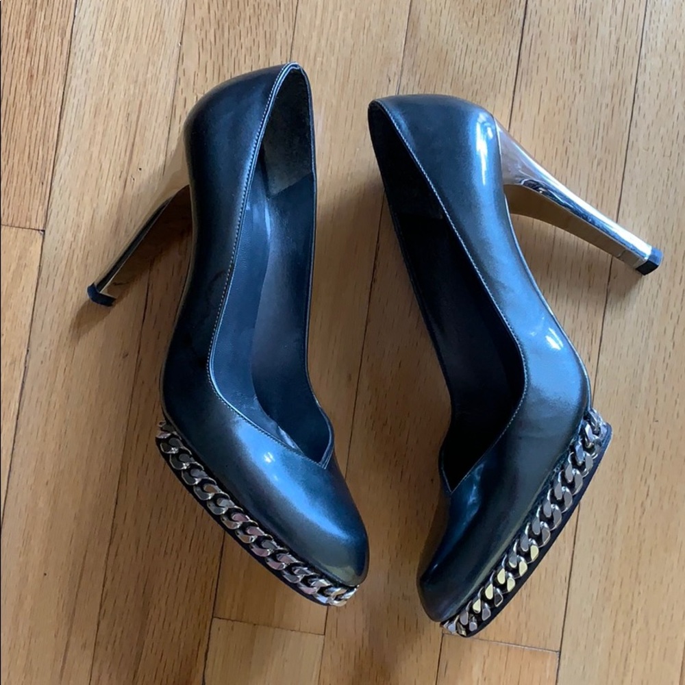 Stuart Weizman Shoes - image 2